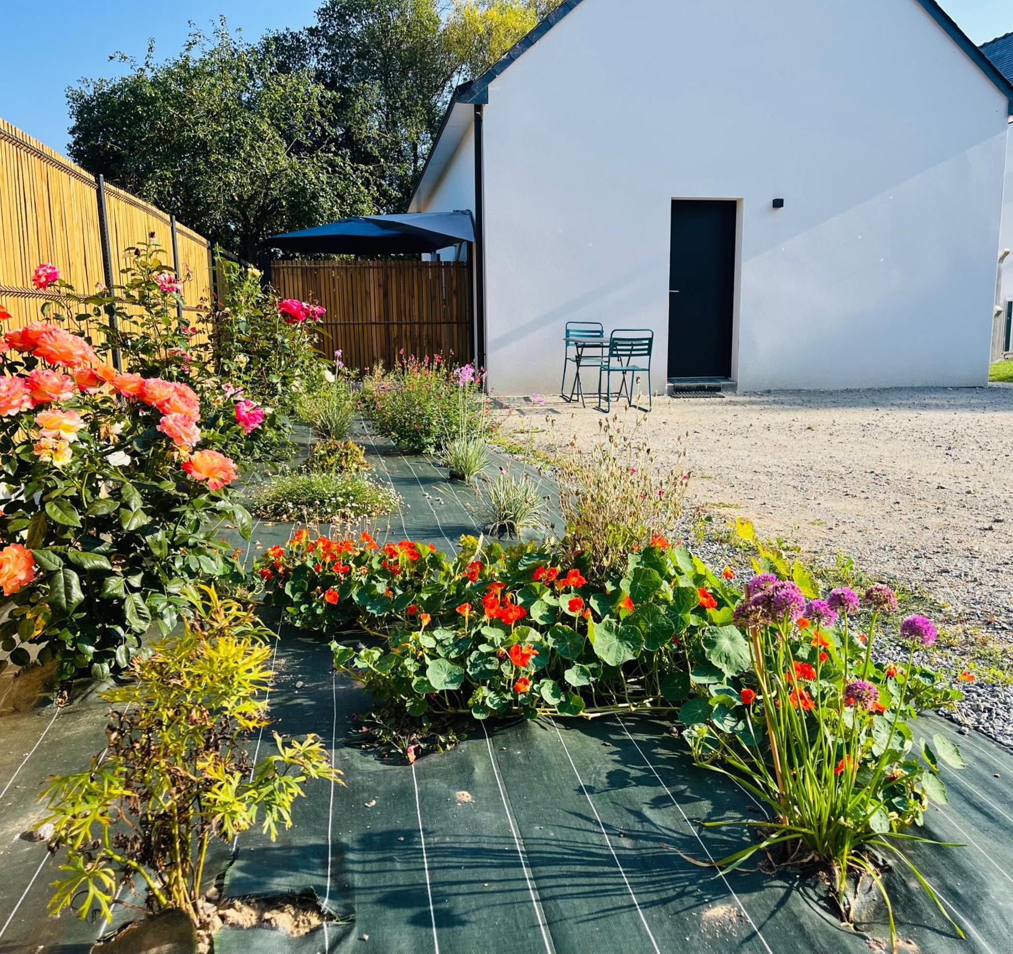 Home Vert La Suite Forges de Lanouee Extérieur photo